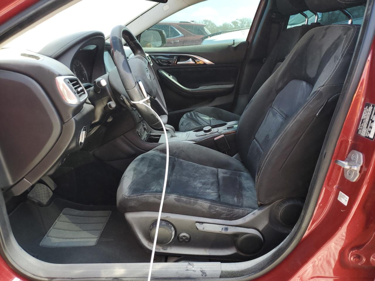 2017 Infiniti QX30 - Image 7