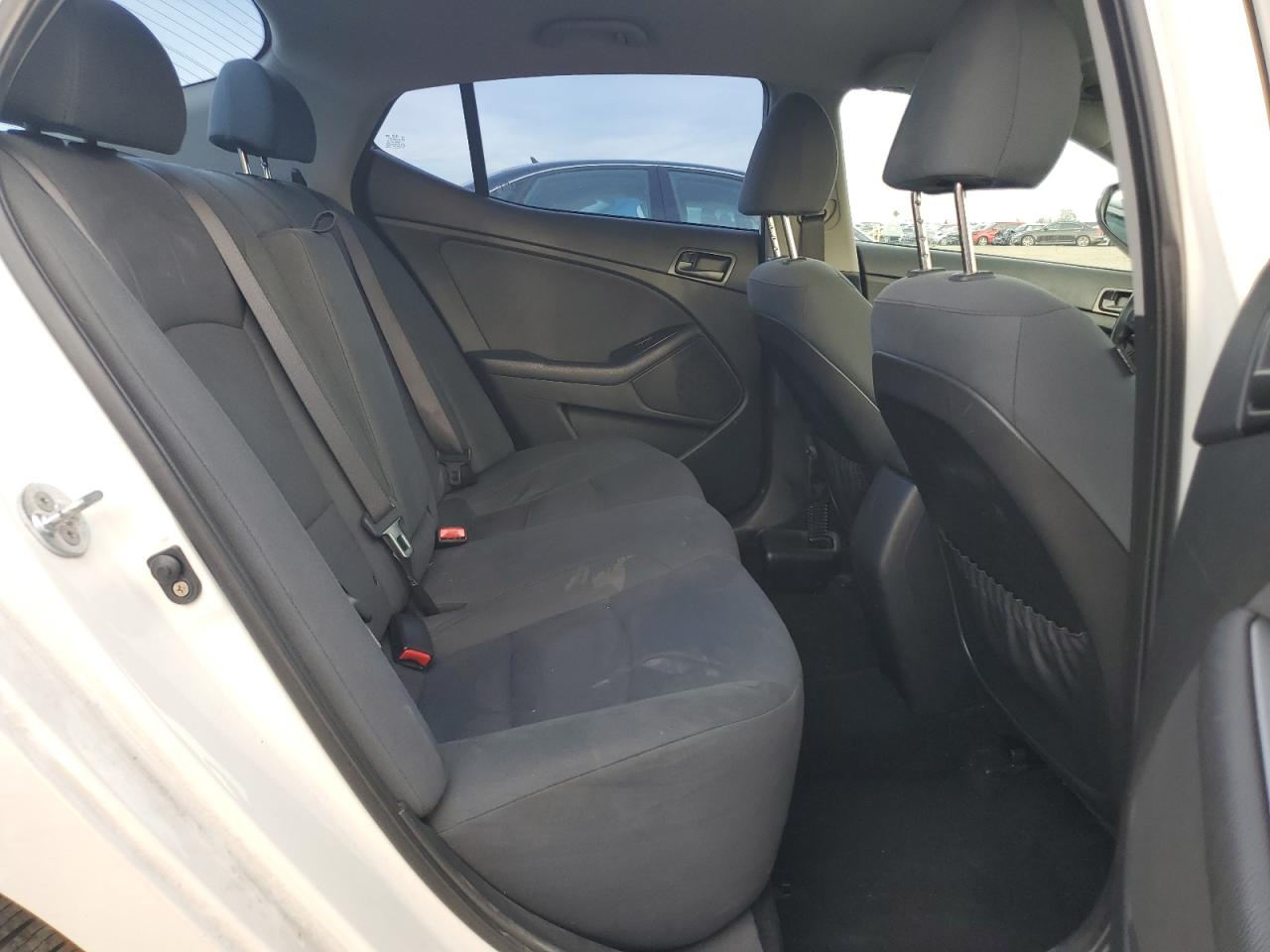 2015 Kia Optima - Image 10
