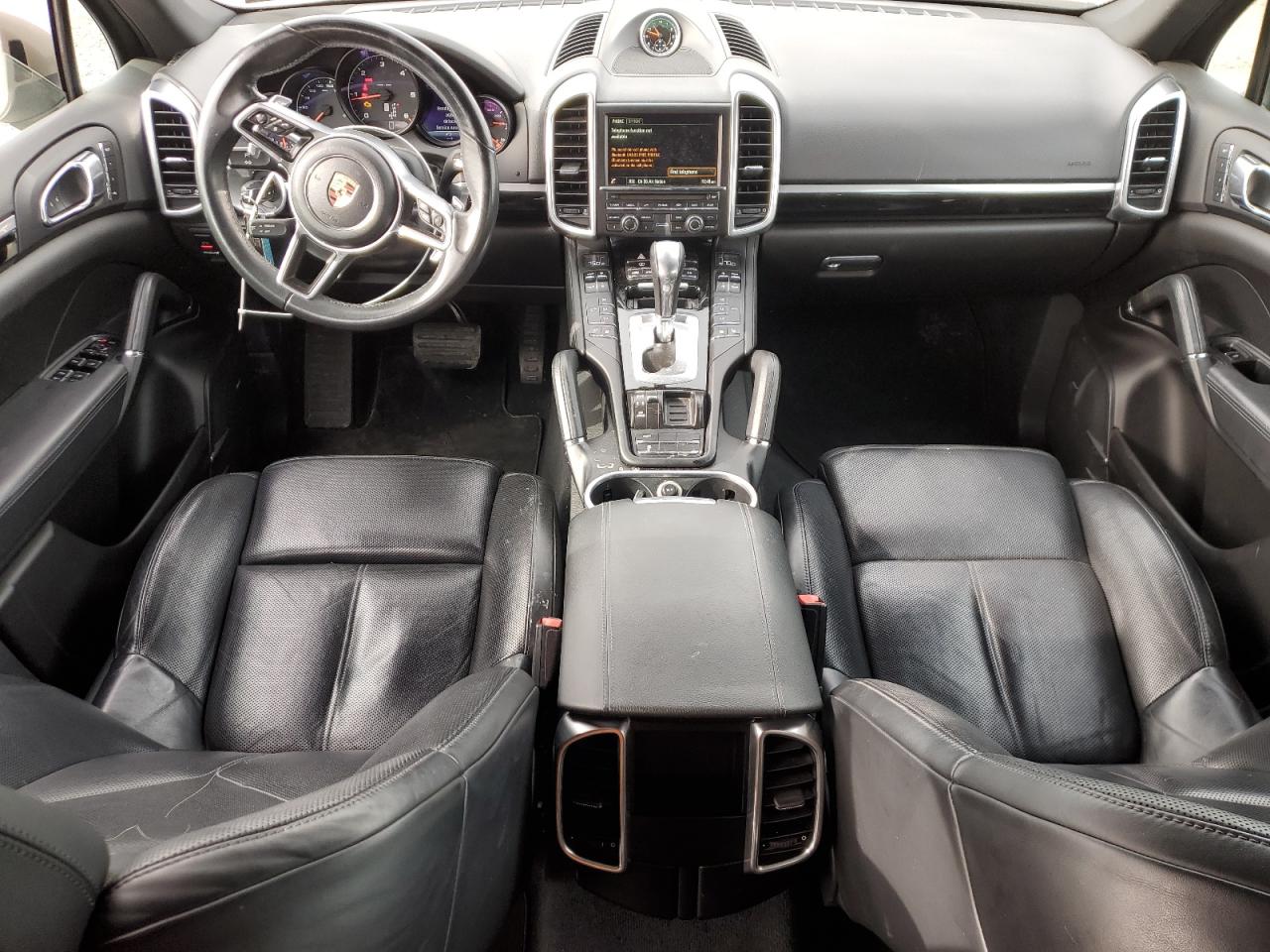 2016 Porsche Cayenne - Image 8