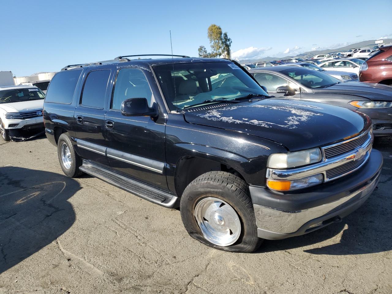 2001 Chevrolet Suburban - Image 4