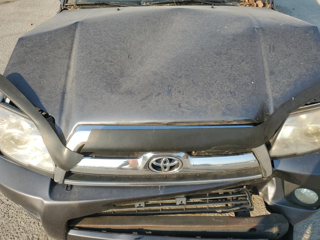 2006 Toyota 4Runner - Image 12