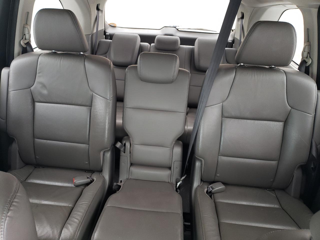 2012 Honda Odyssey - Image 10
