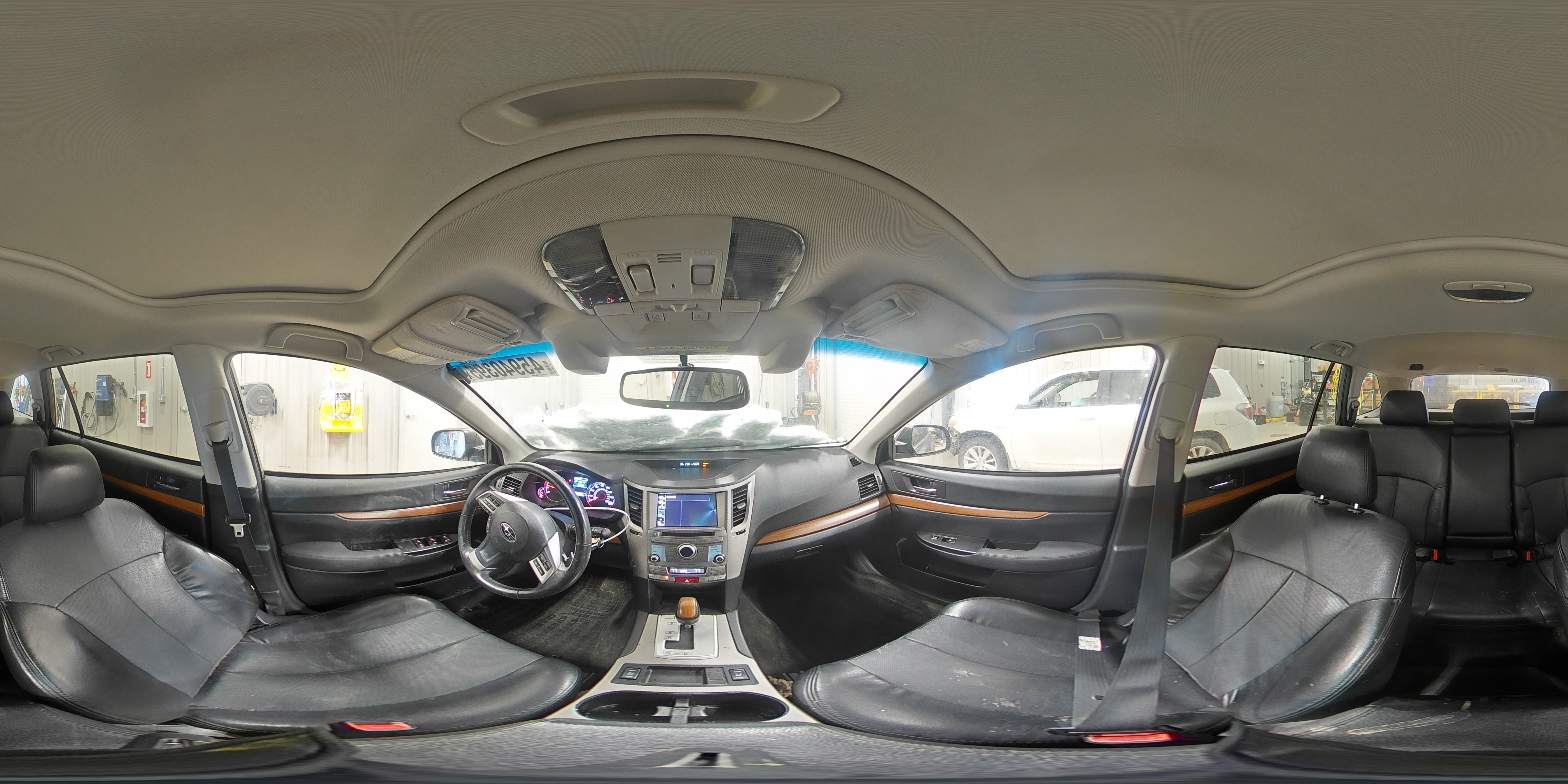 2014 Subaru Outback - Image 15