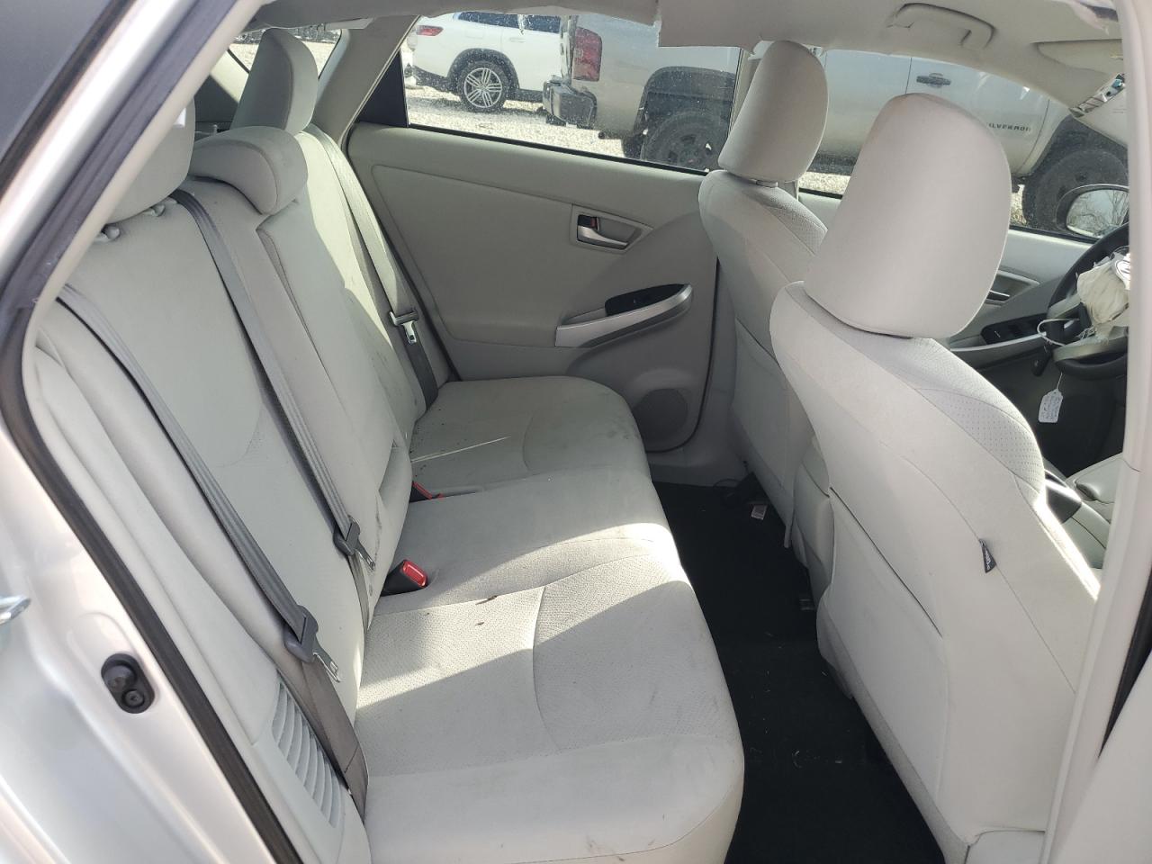 2014 Toyota Prius - Image 10