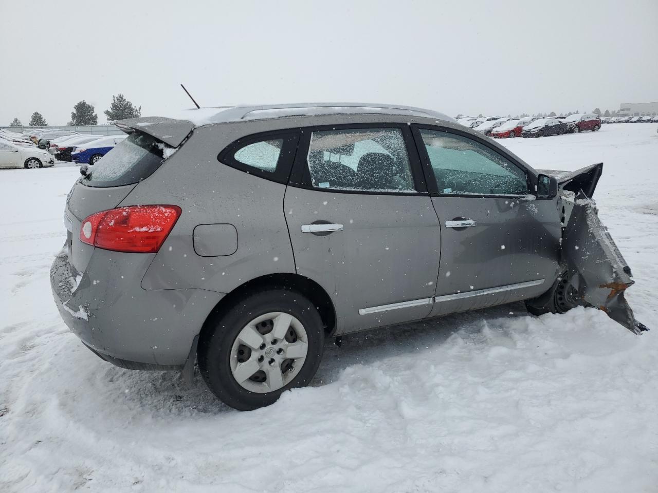 2014 Nissan Rogue - Image 3