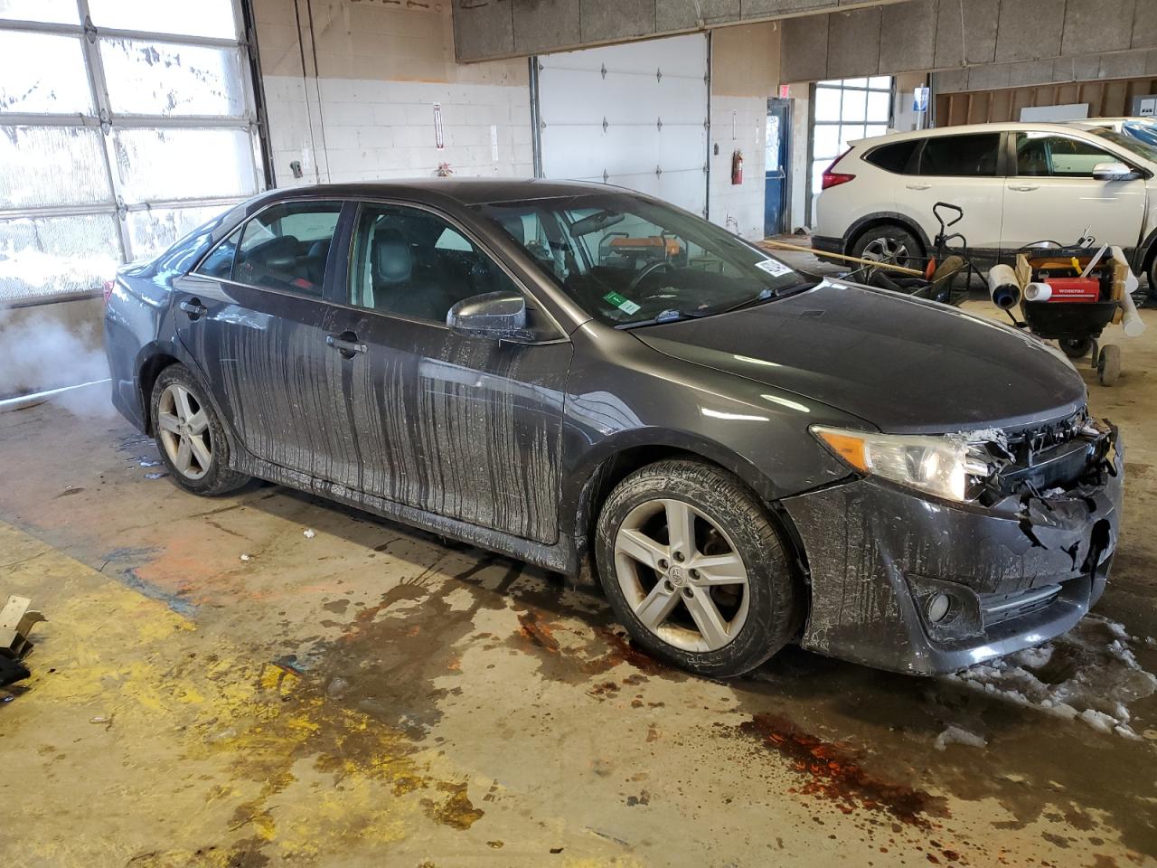 2014 Toyota Camry - Image 4