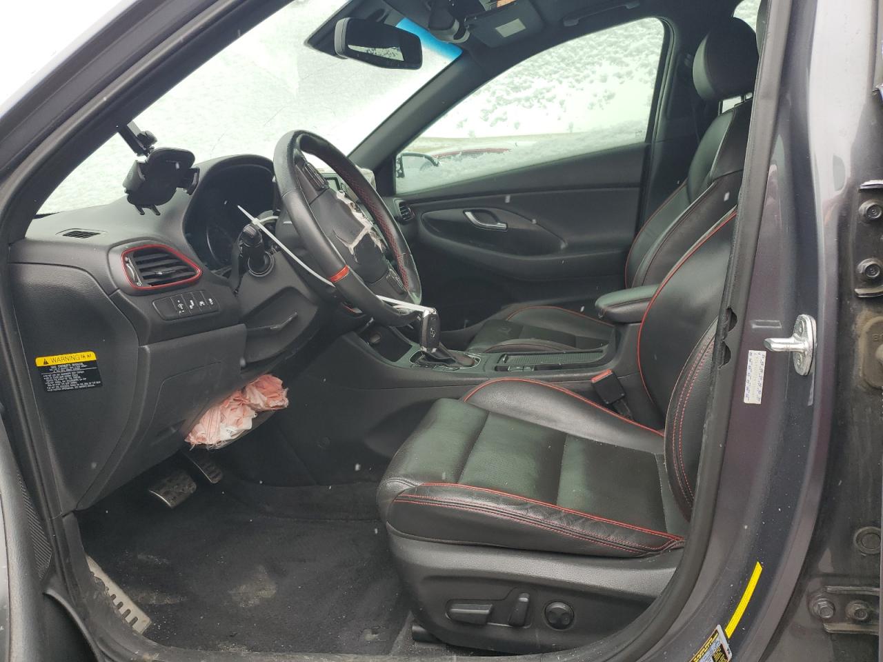 2018 Hyundai Elantra - Image 7