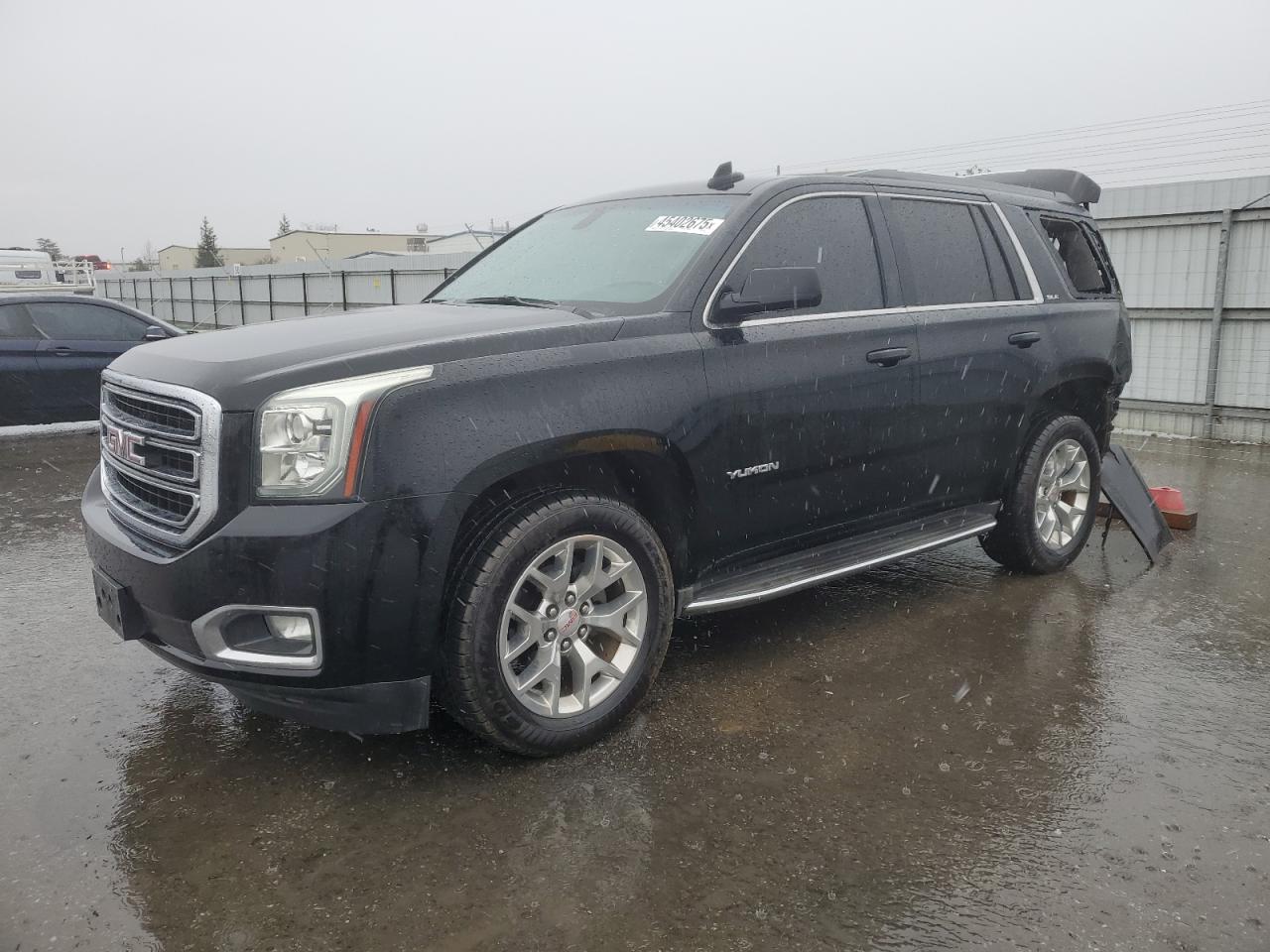 2016 GMC Yukon - Image 1