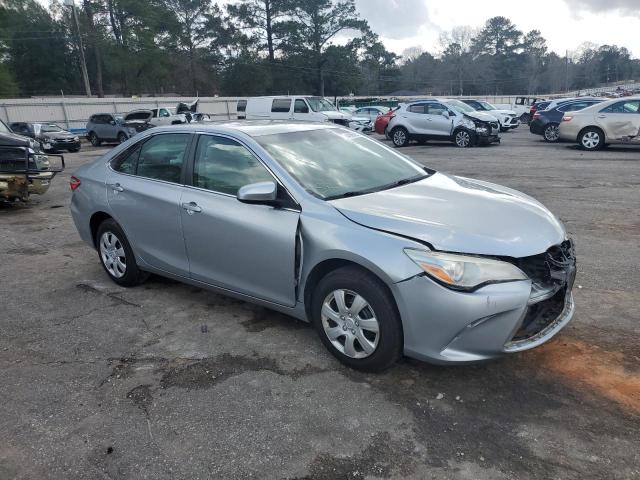  TOYOTA CAMRY 2015 Серебристый