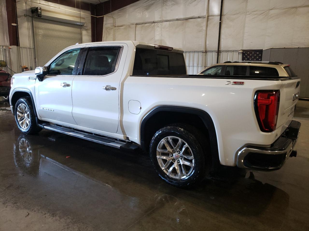 2019 GMC Sierra - Image 2