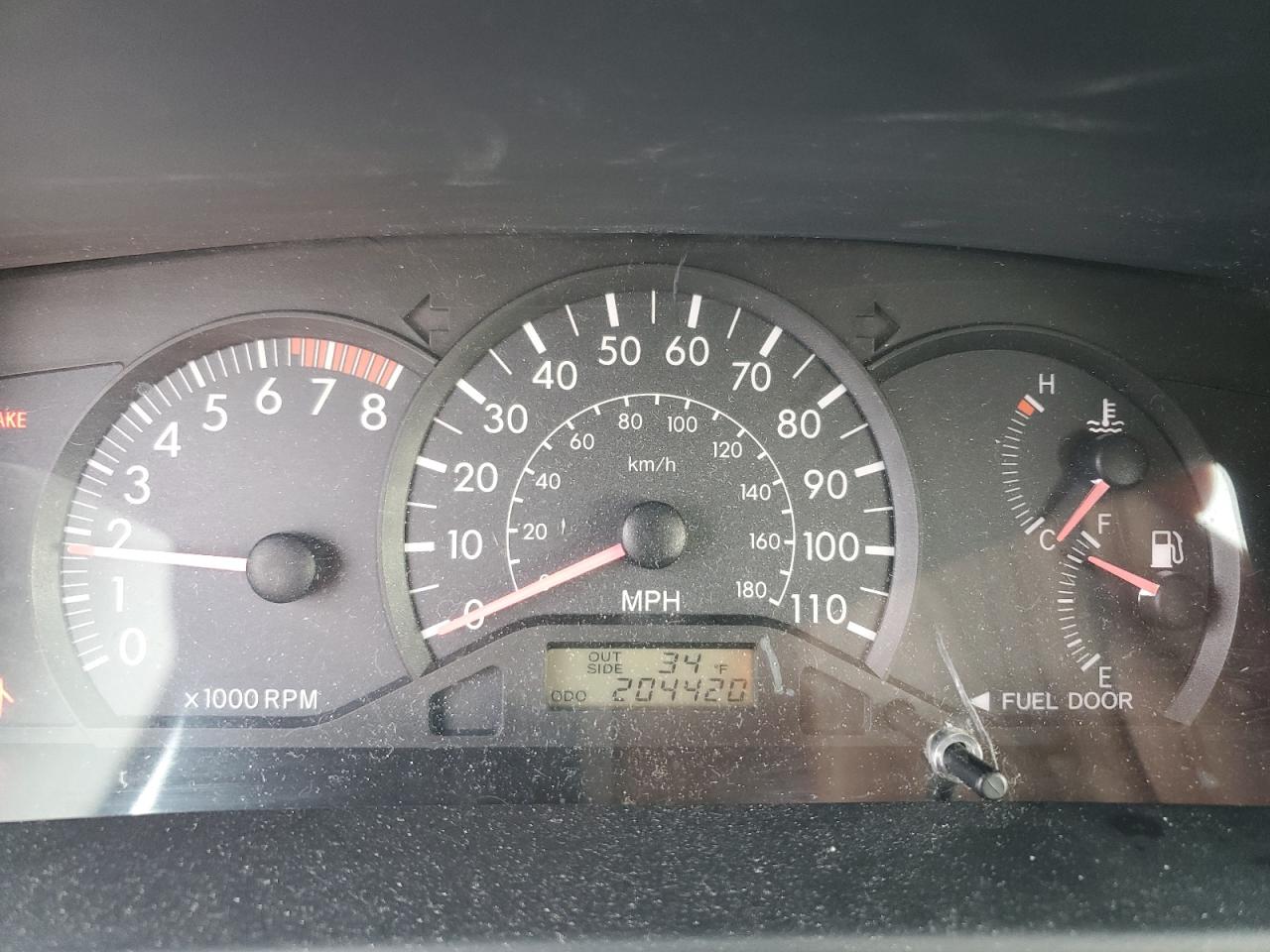 2005 Toyota Corolla - Image 9