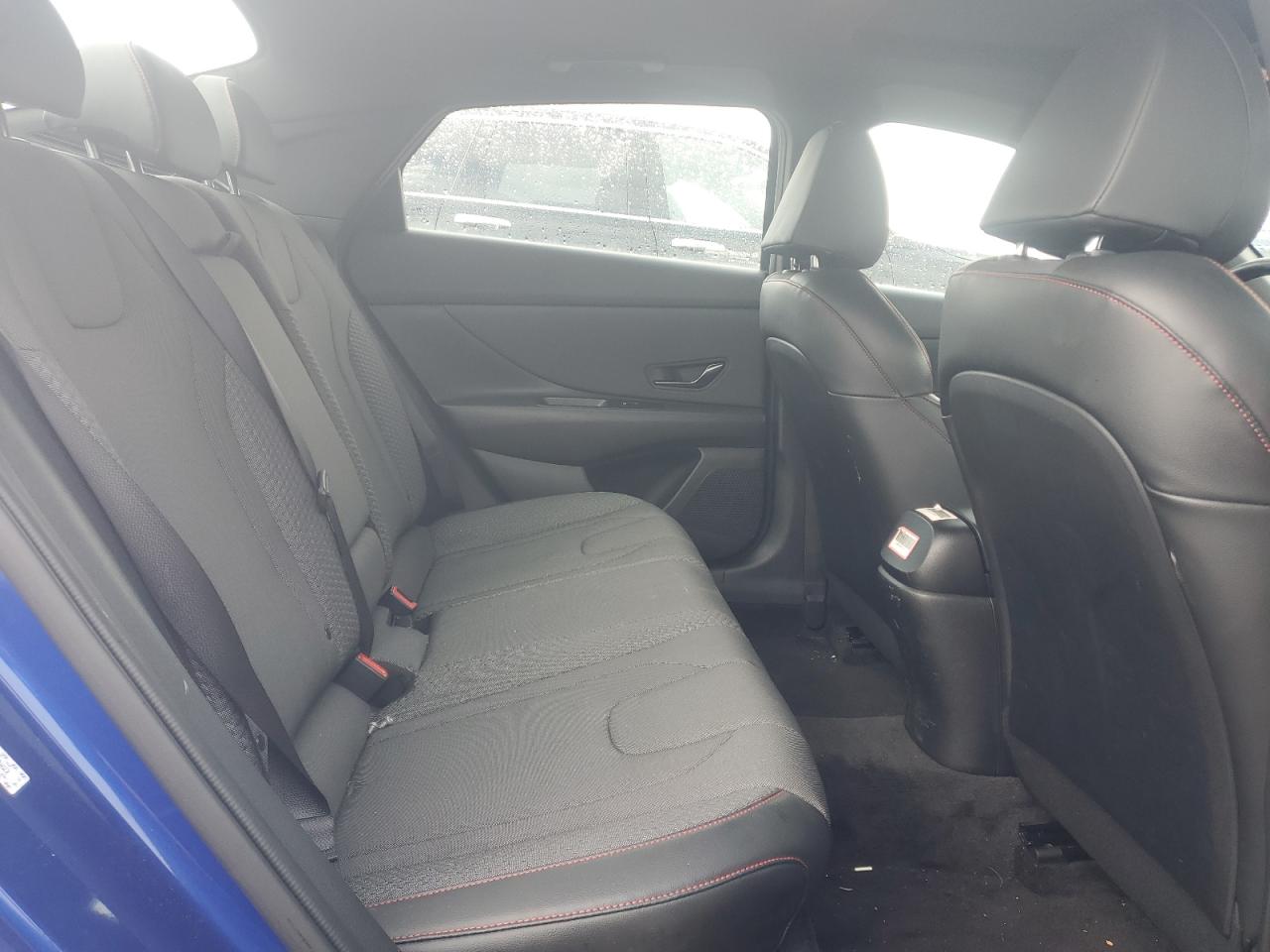 2023 Hyundai Elantra - Image 10