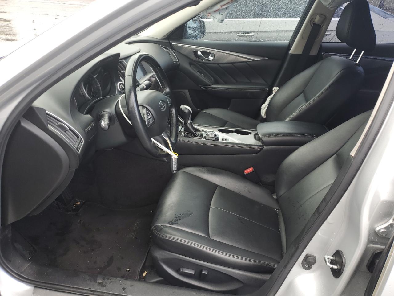 2015 Infiniti Q50 - Image 7