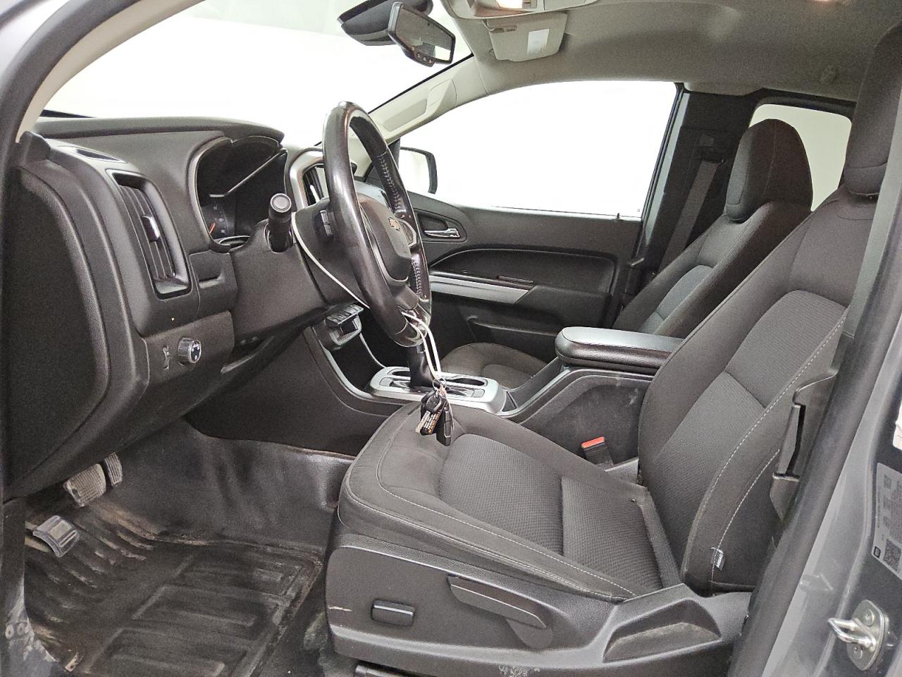 2022 Chevrolet Colorado - Image 7