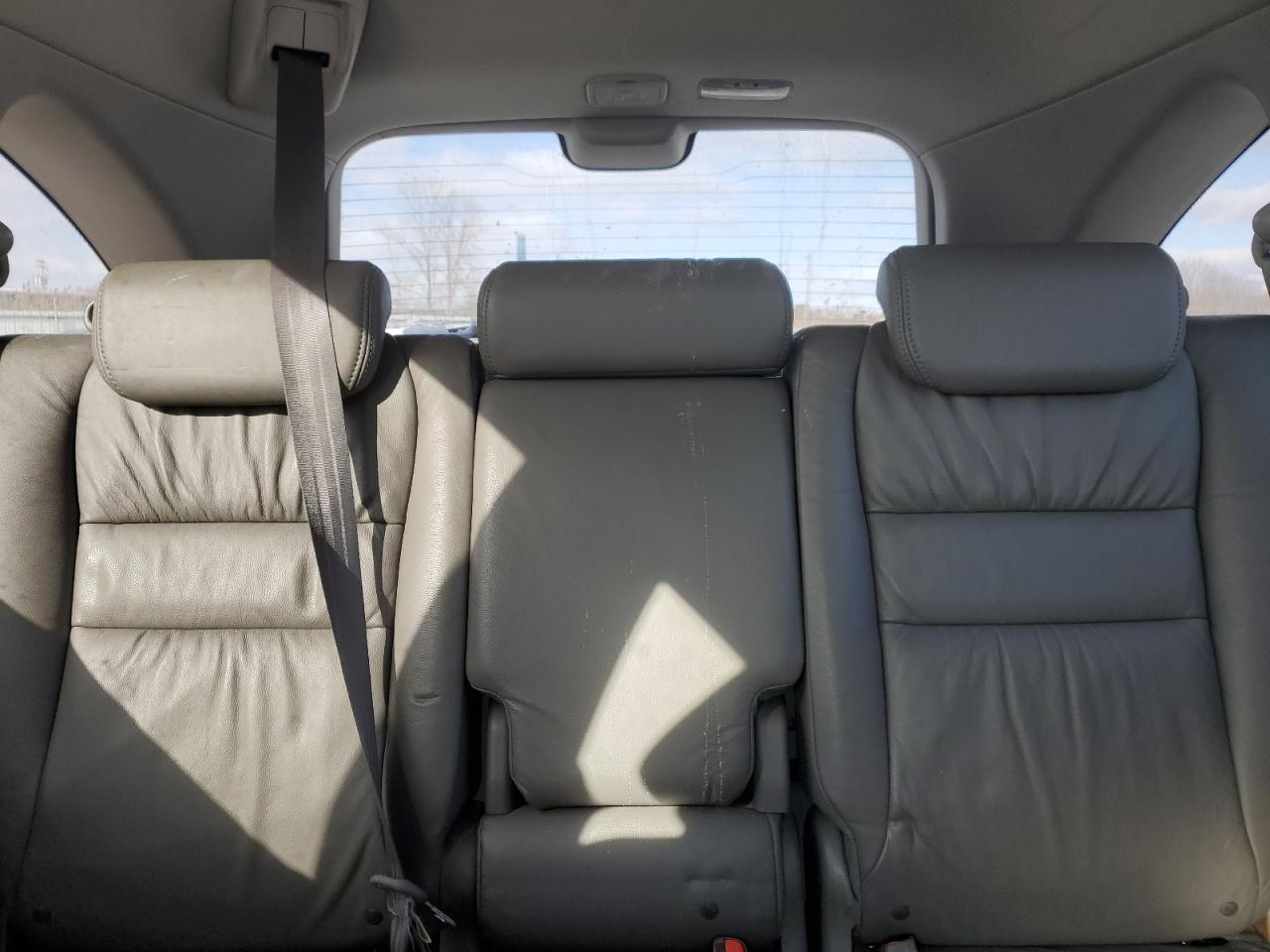 2008 Honda CR-V - Image 10