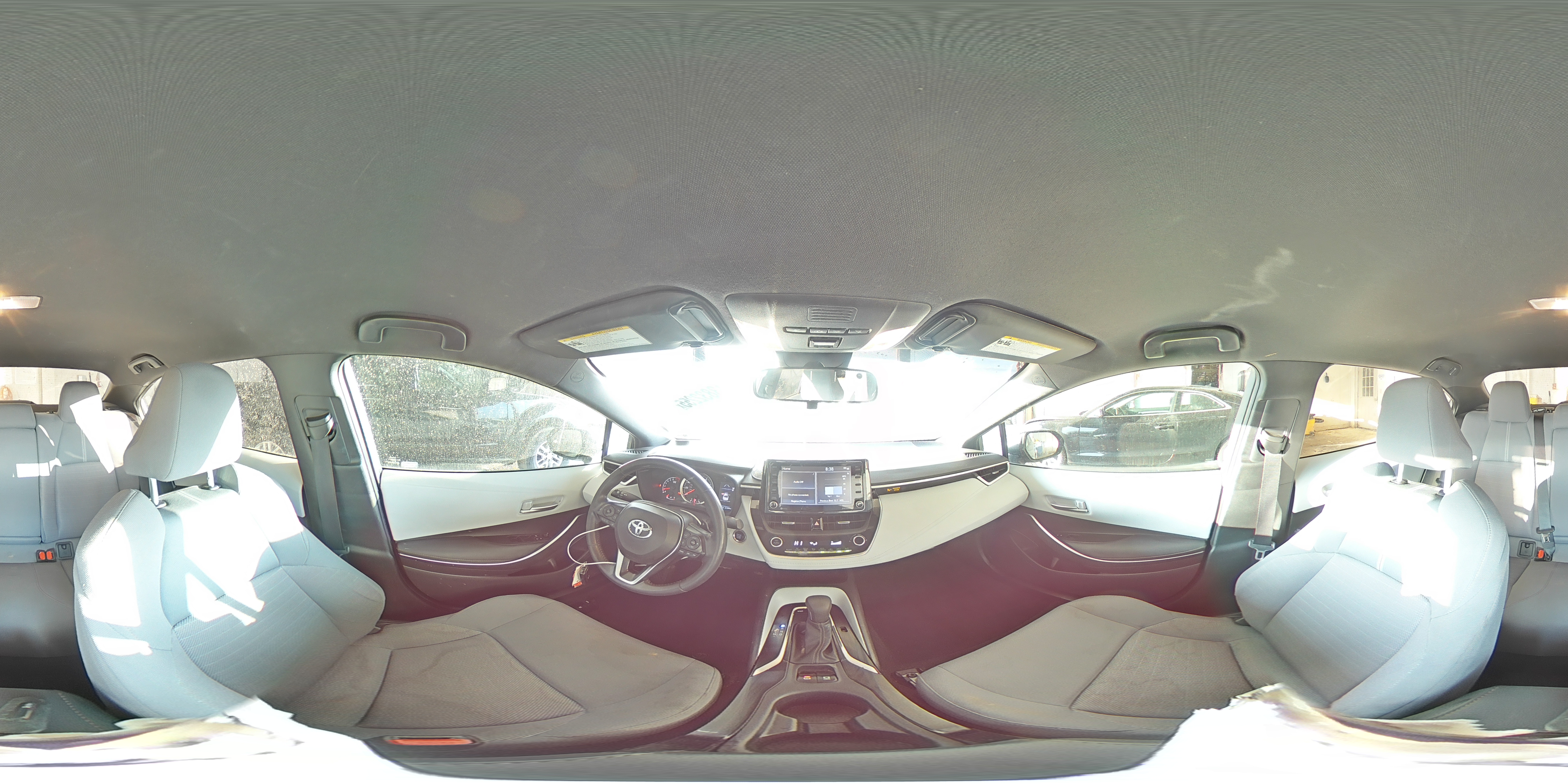 2022 Toyota Corolla - Image 15