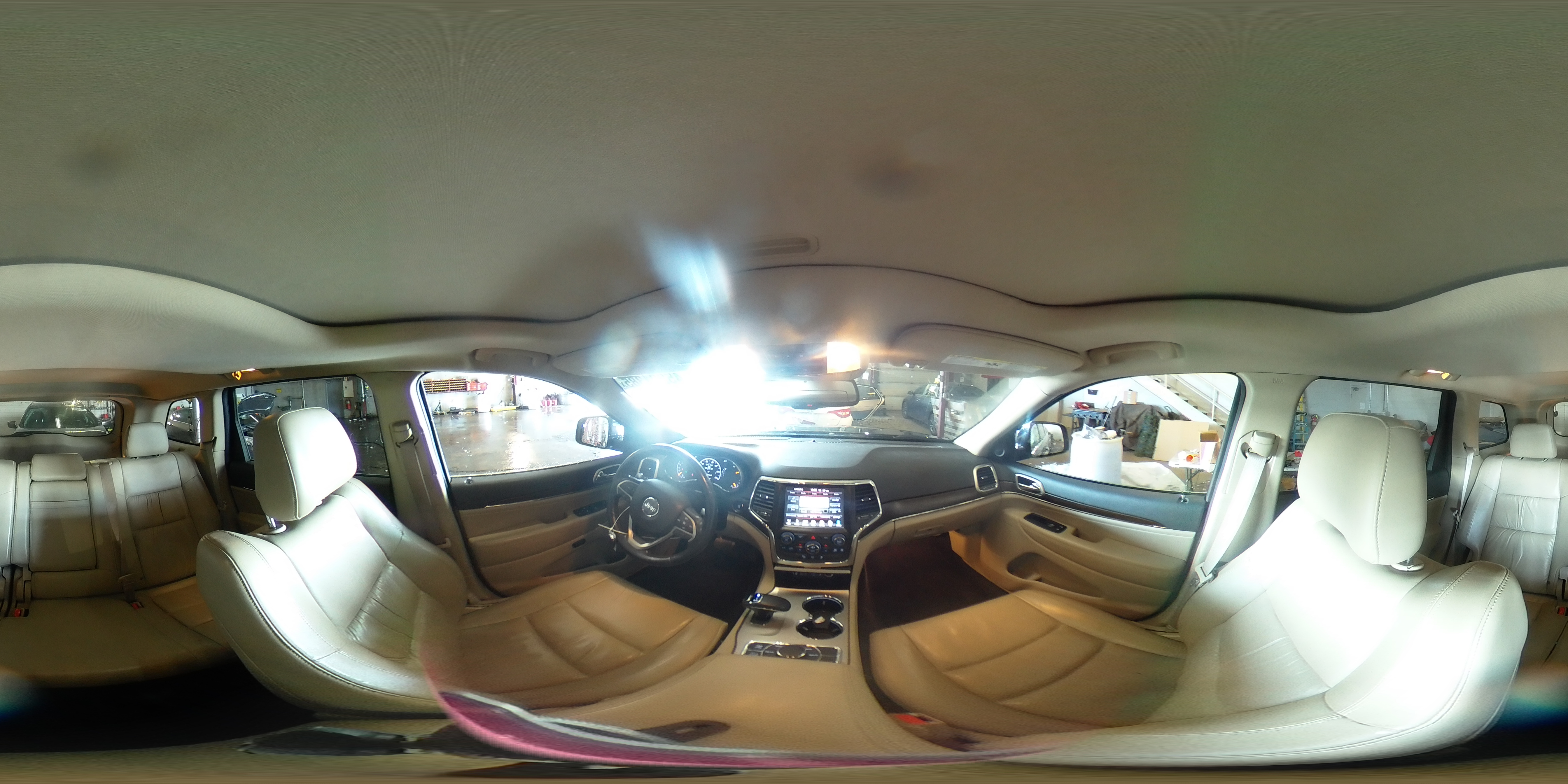 2015 Jeep Grand Cherokee - Image 15