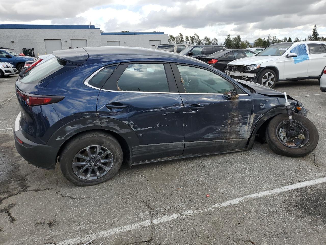 2024 Mazda CX-30 - Image 3