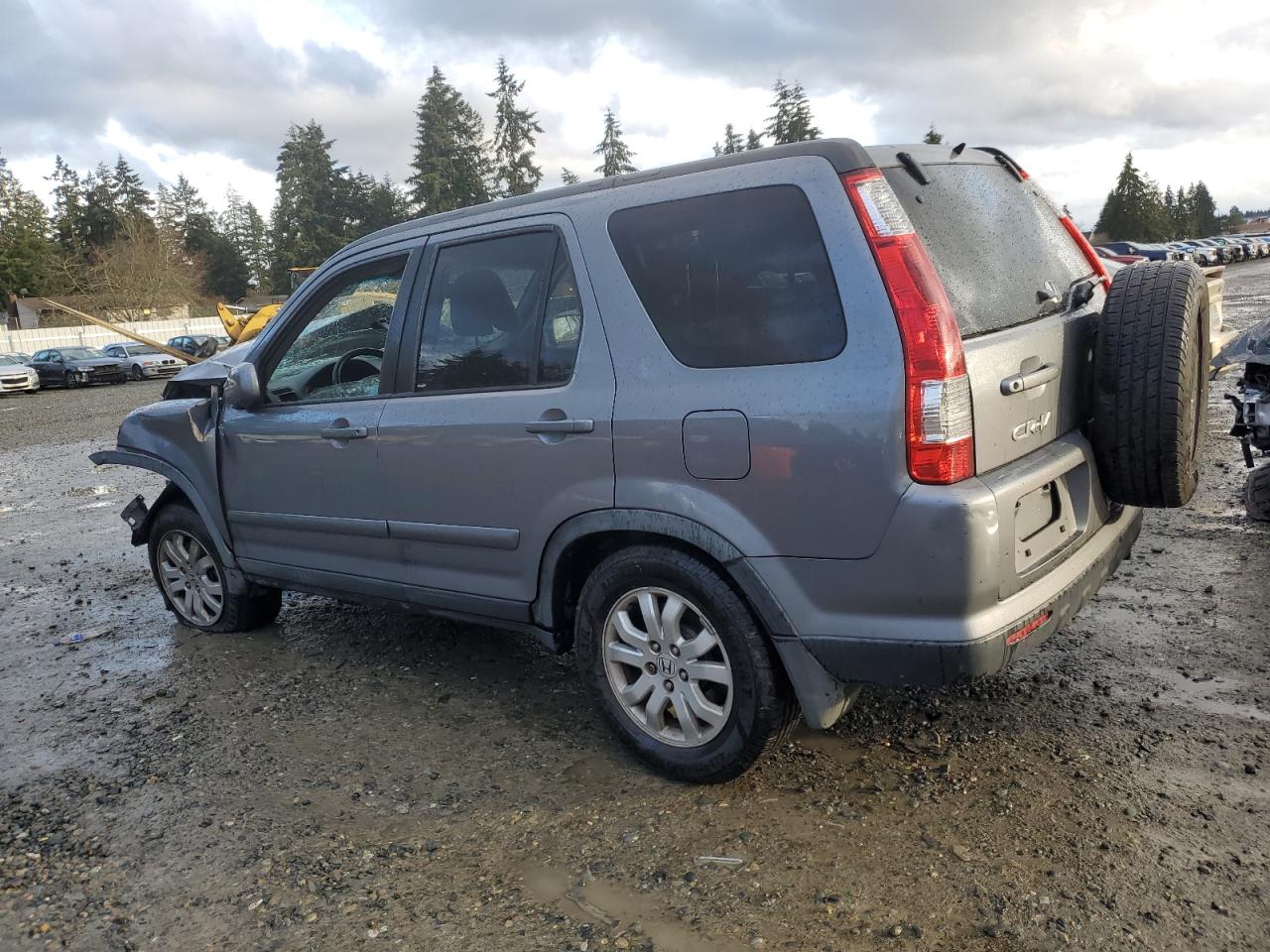 2005 Honda CR-V - Image 2