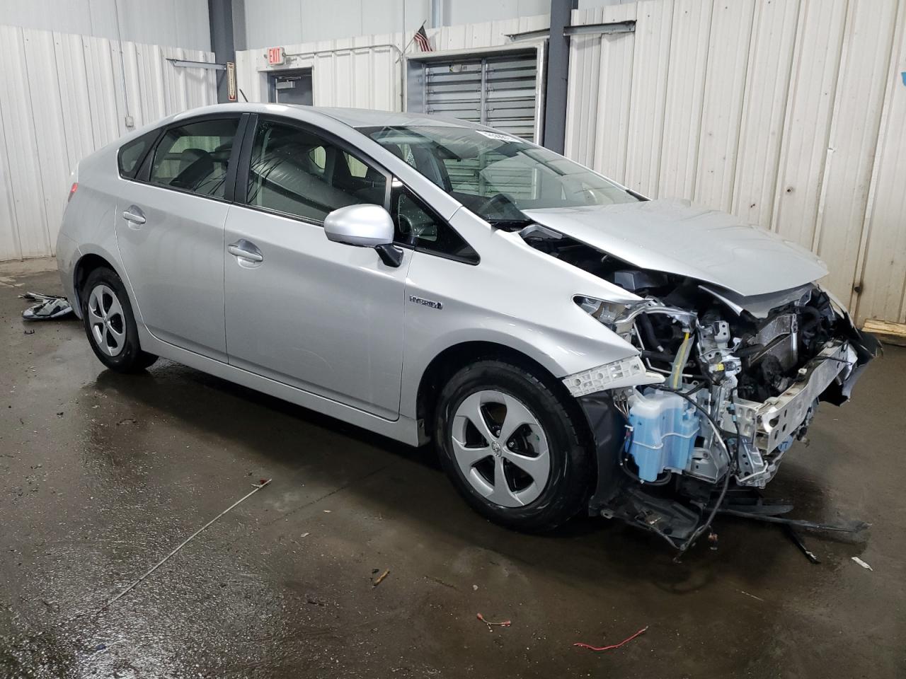 2014 Toyota Prius - Image 4