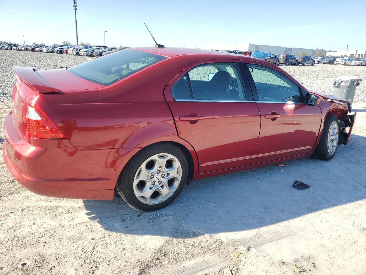 2010 Ford Fusion - Image 3
