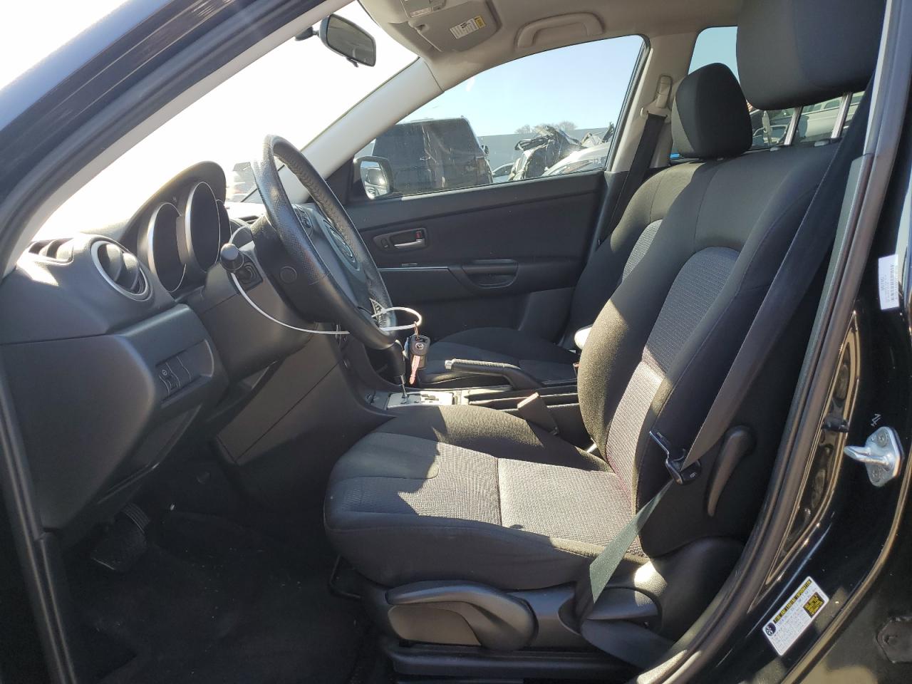 2007 Mazda 3 - Image 7