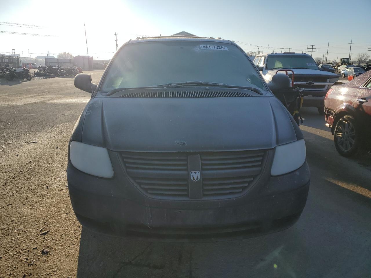 2005 Dodge Caravan - Image 5