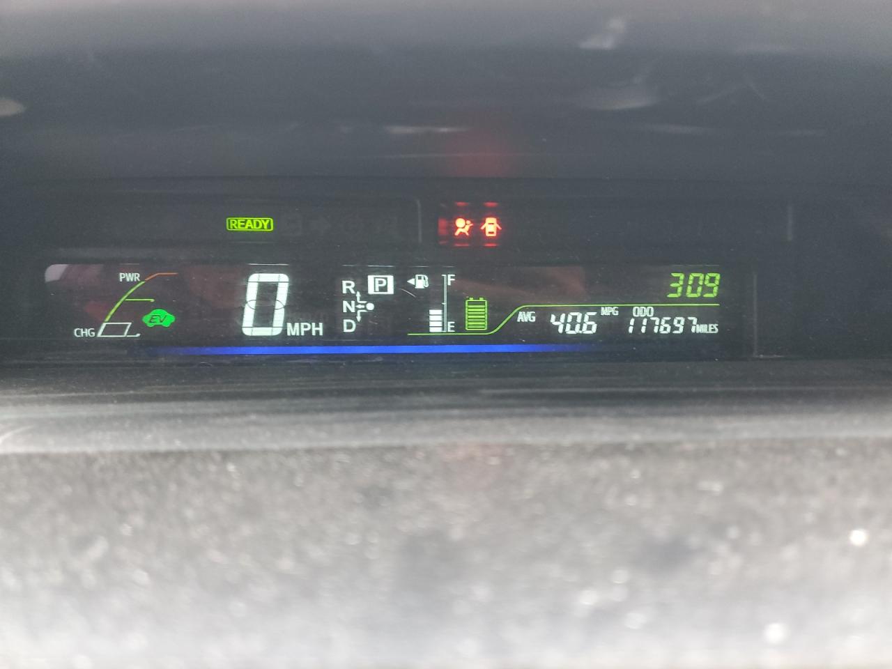 2014 Toyota Prius - Image 9