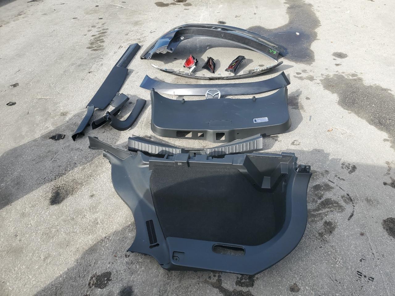 2020 Mazda CX-5 - Image 13