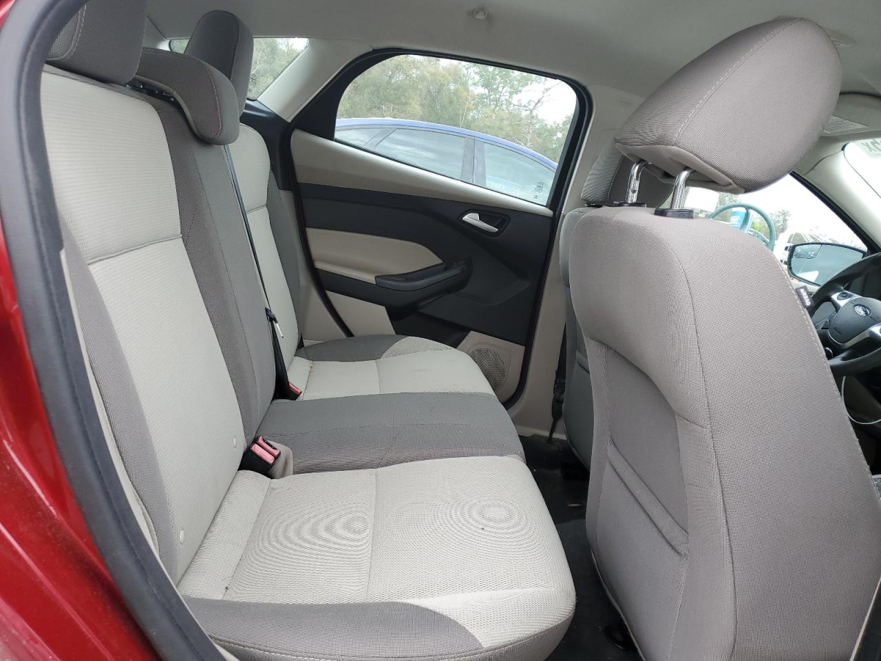2014 Ford Focus - Image 10