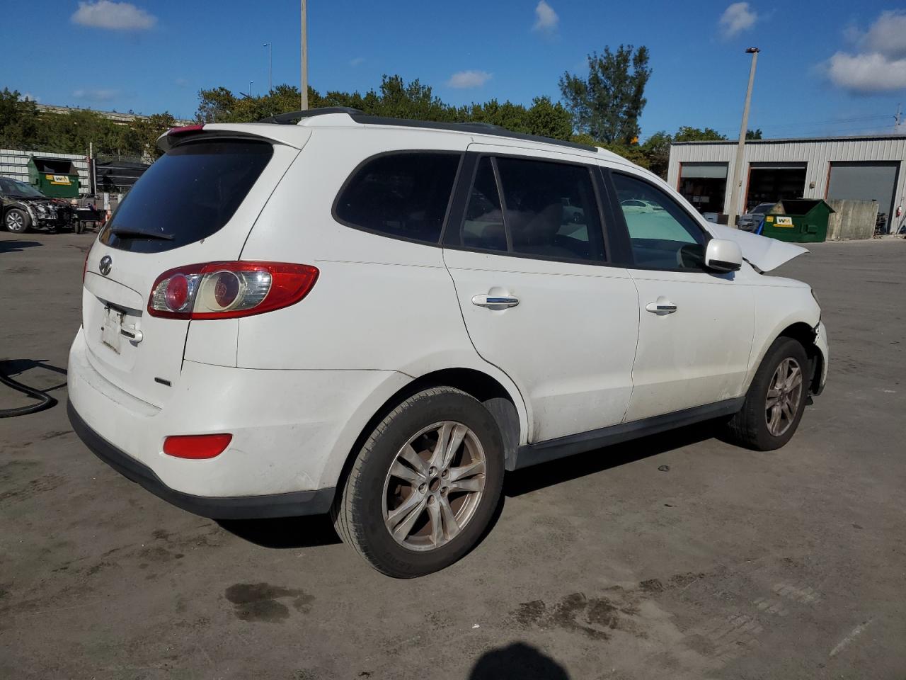 2012 Hyundai Santa Fe - Image 3