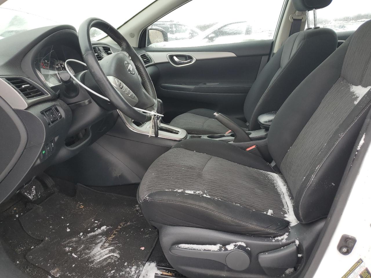 2014 Nissan Sentra - Image 7