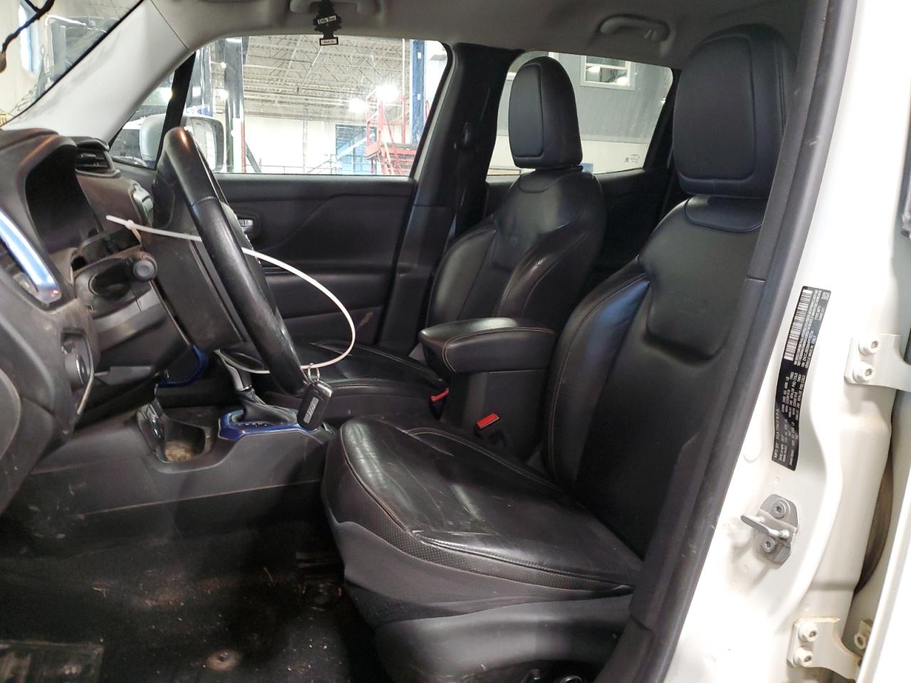 2017 Jeep Renegade - Image 7