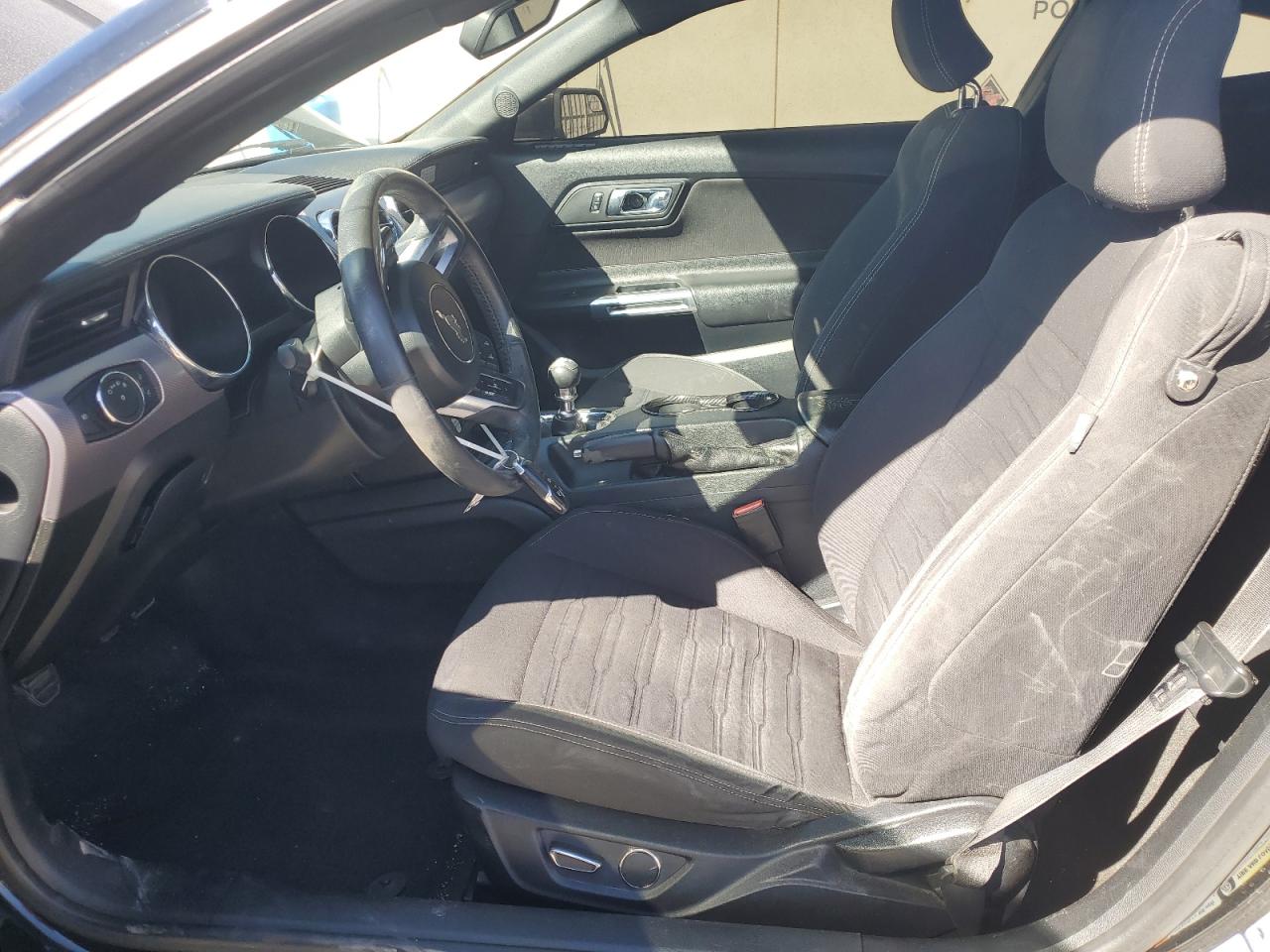 2015 Ford Mustang - Image 7