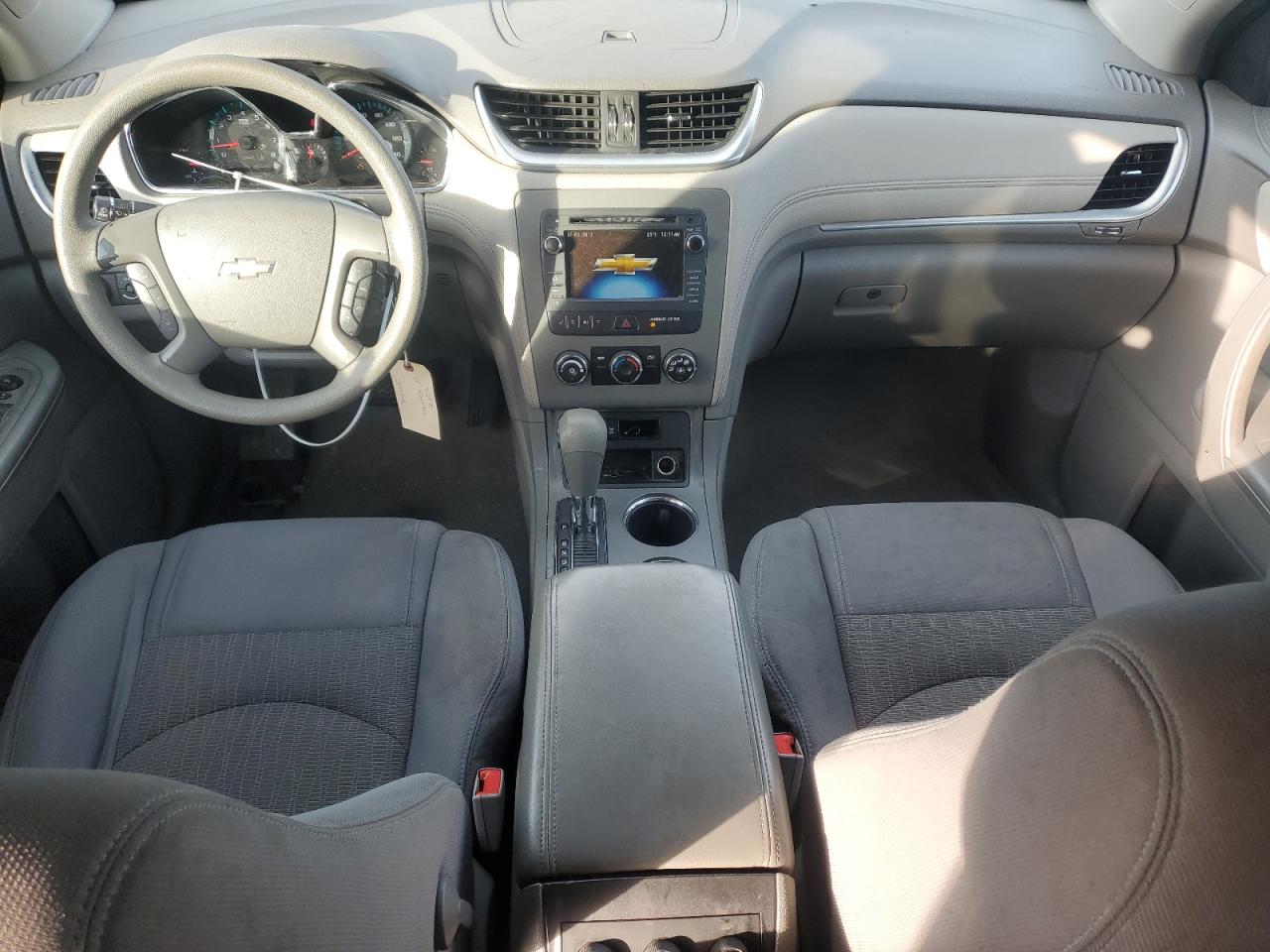 2014 Chevrolet Traverse - Image 8