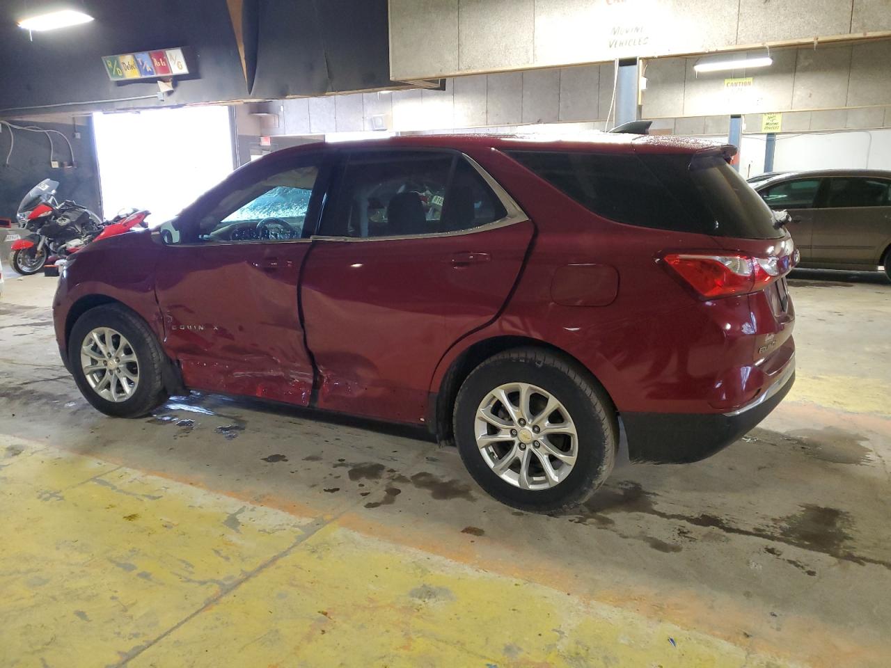 2019 Chevrolet Equinox - Image 2