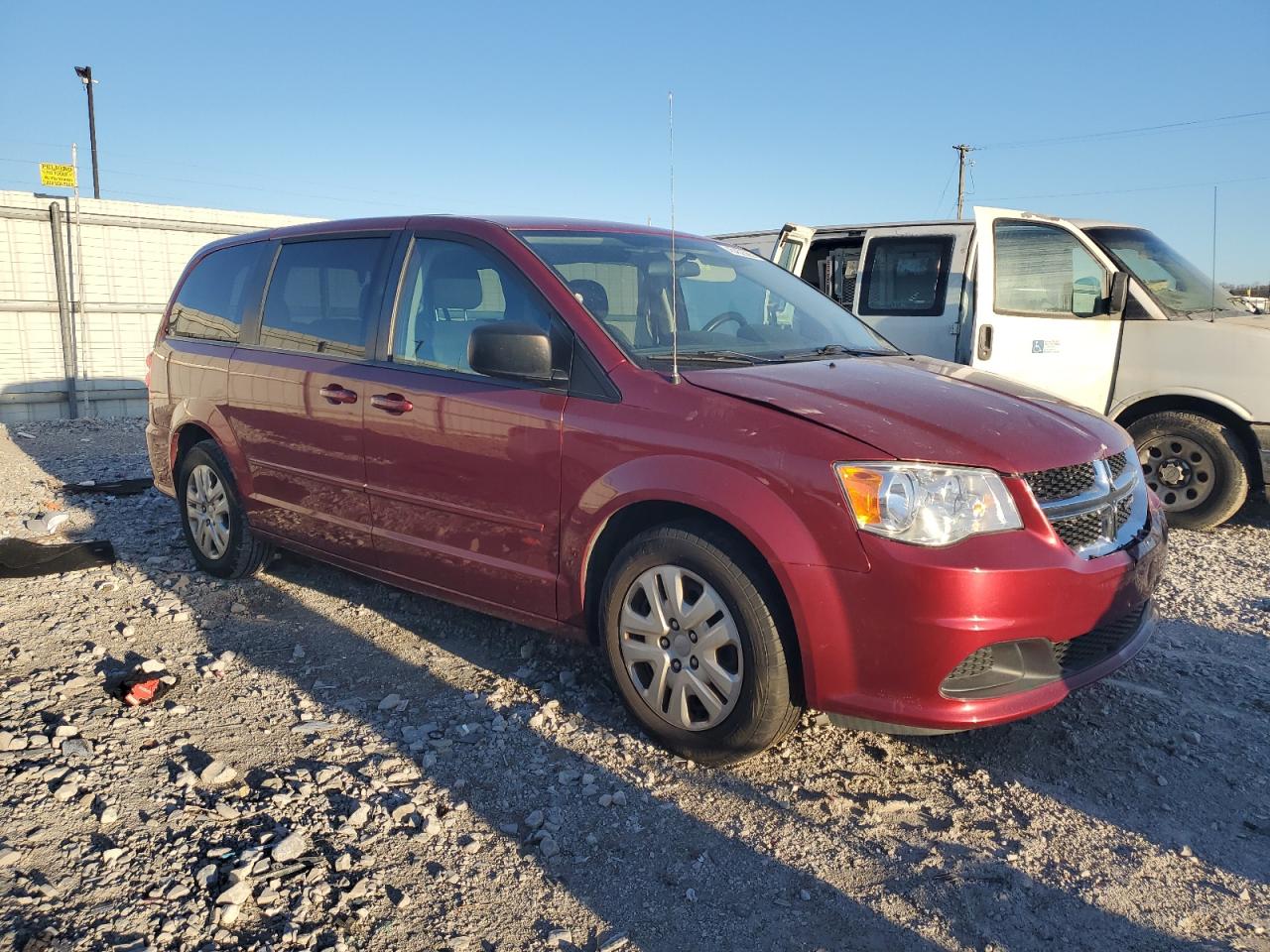2016 Dodge Caravan - Image 4