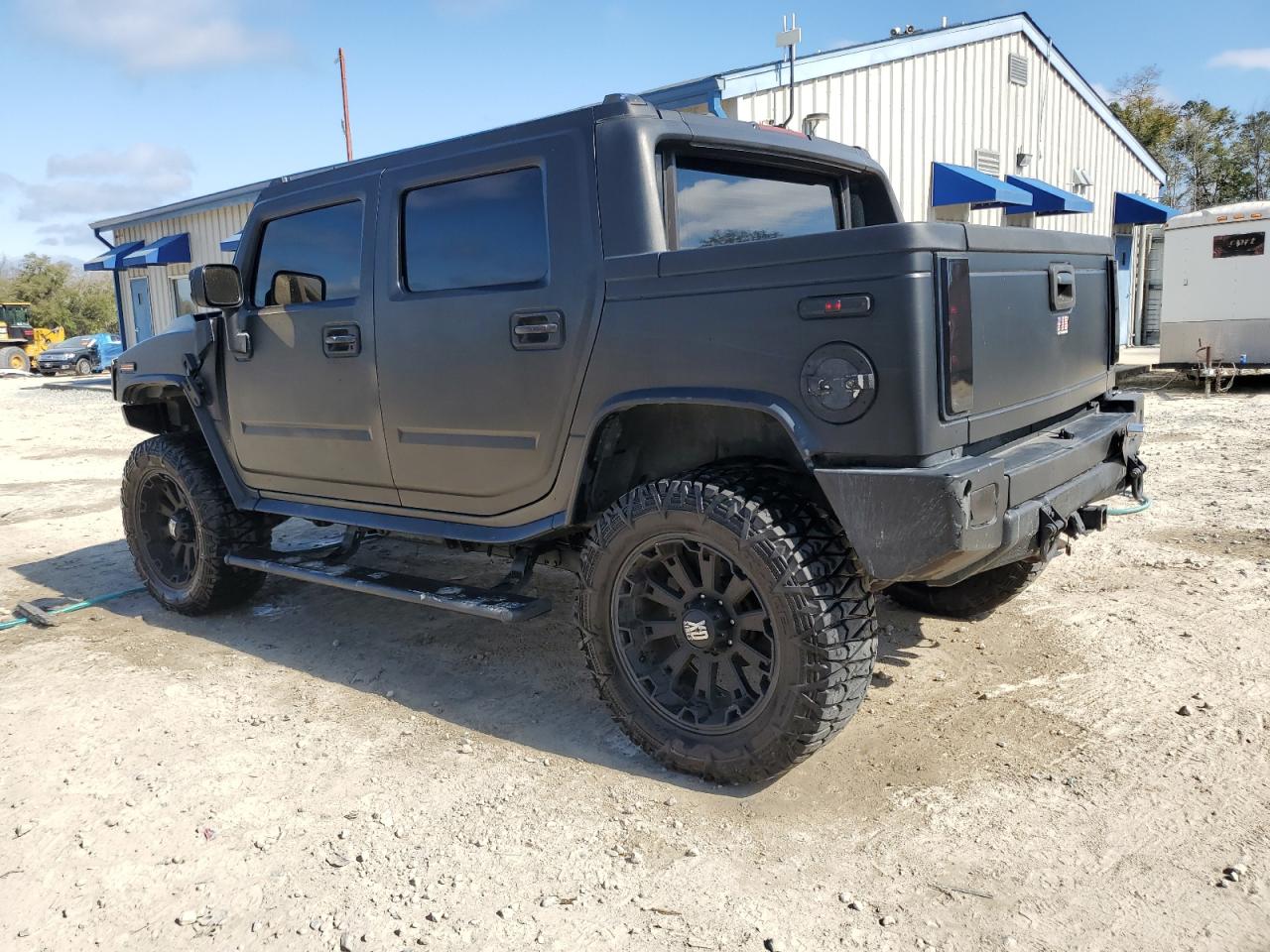 2006 Hummer H2 - Image 2