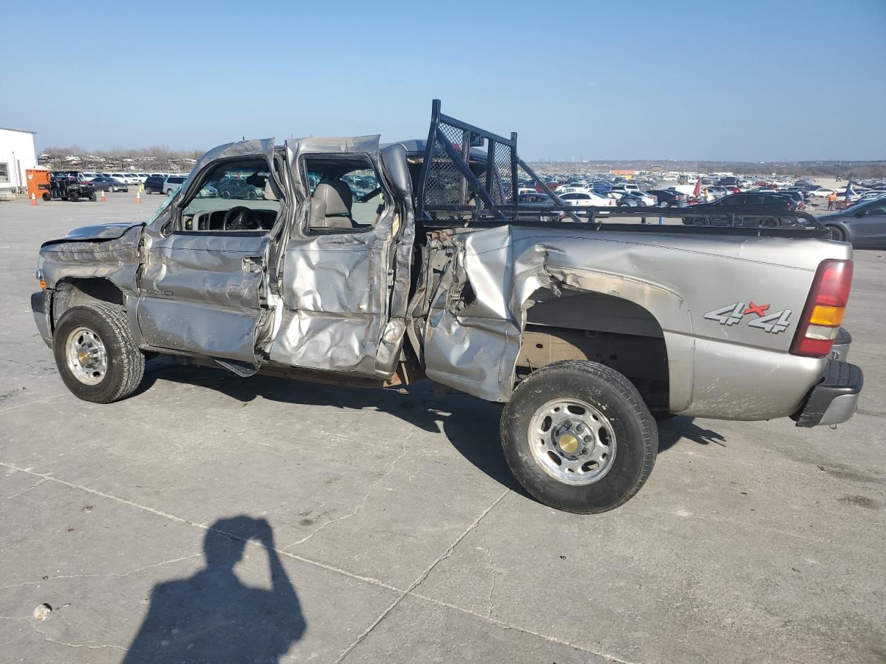 2001 Chevrolet Silverado - Image 2
