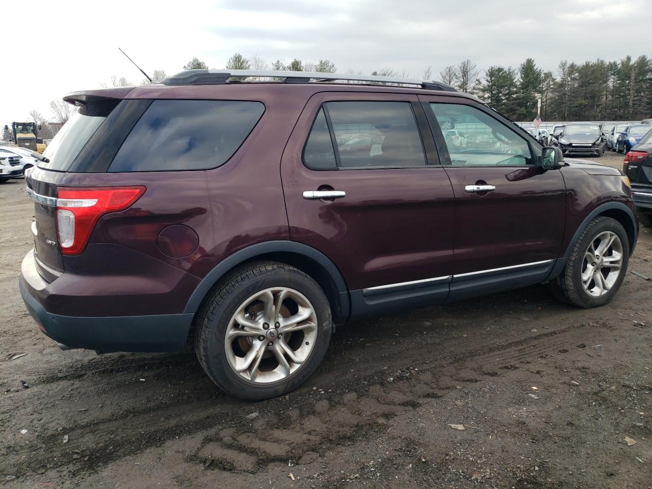 2011 Ford Explorer - Image 3