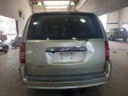 2010 Chrysler Town & Country Limited за продажба в Sandston, VA - Front End