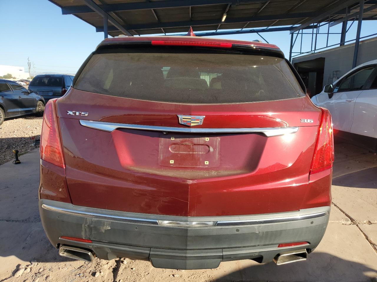 2017 Cadillac XT5 - Image 6