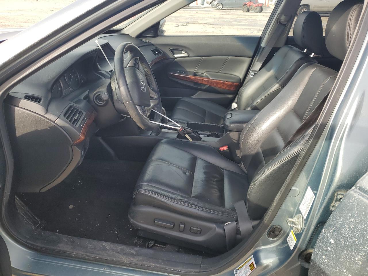 2010 Honda Accord - Image 7