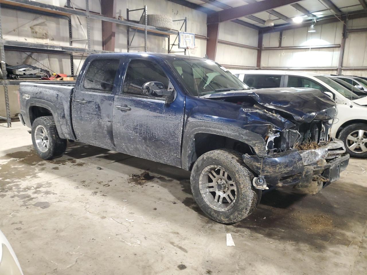 2010 Chevrolet Silverado - Image 4