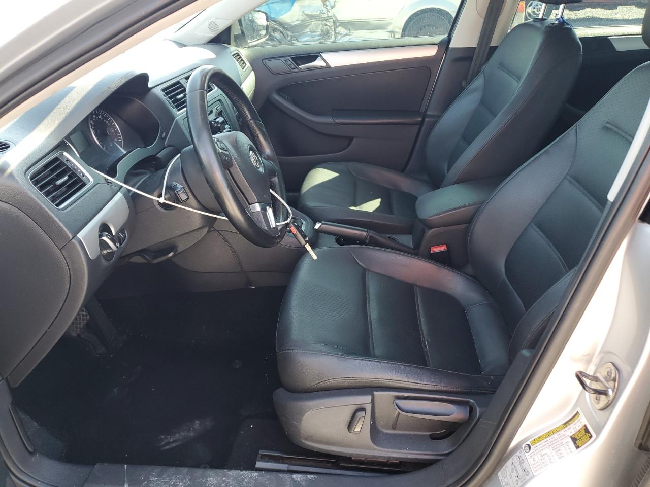 2014 Volkswagen Jetta - Image 7