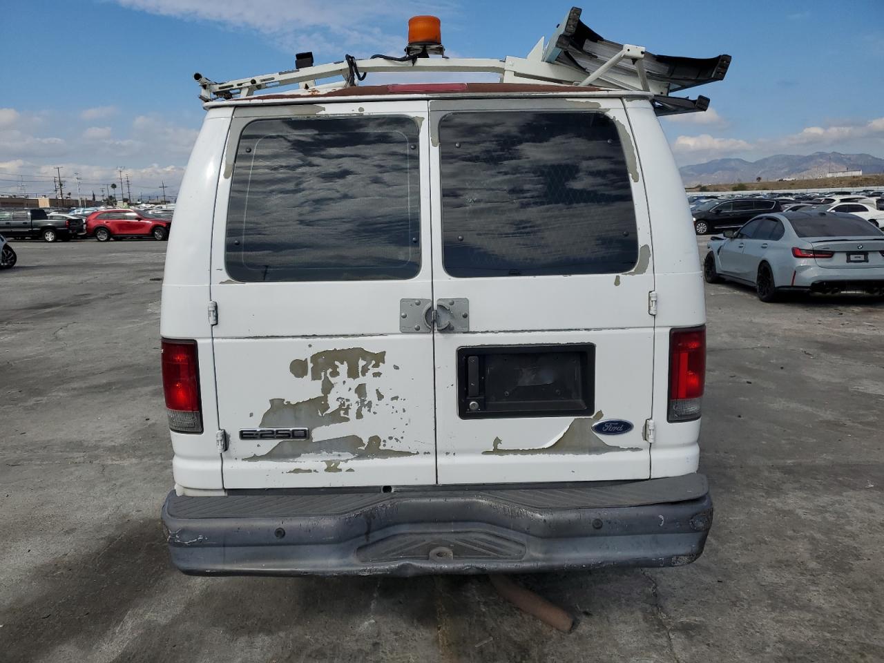 2006 Ford Econoline - Image 6