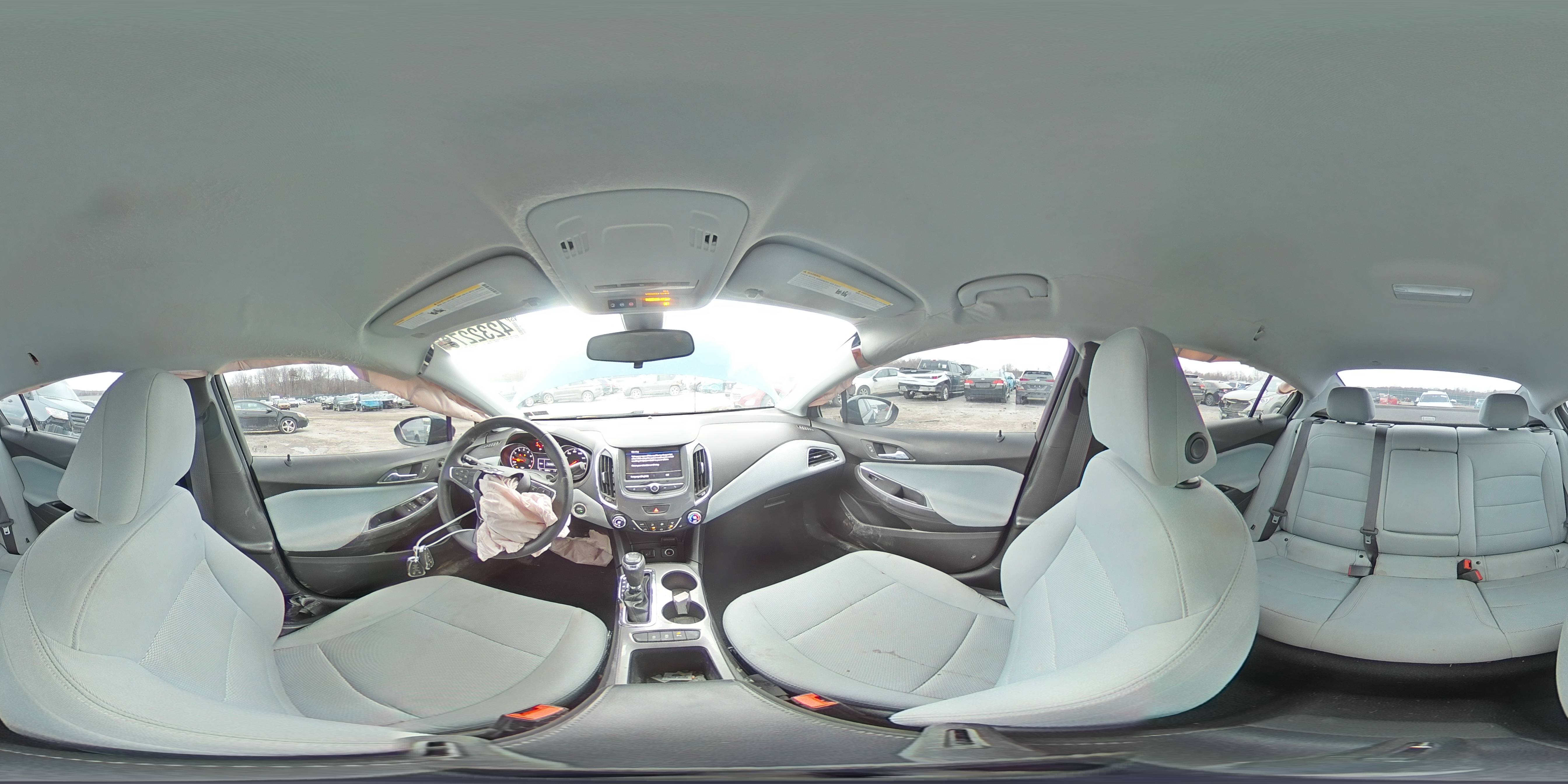 2019 Chevrolet Cruze - Image 14