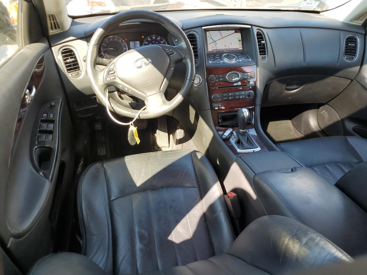 2014 Infiniti QX50 - Image 8