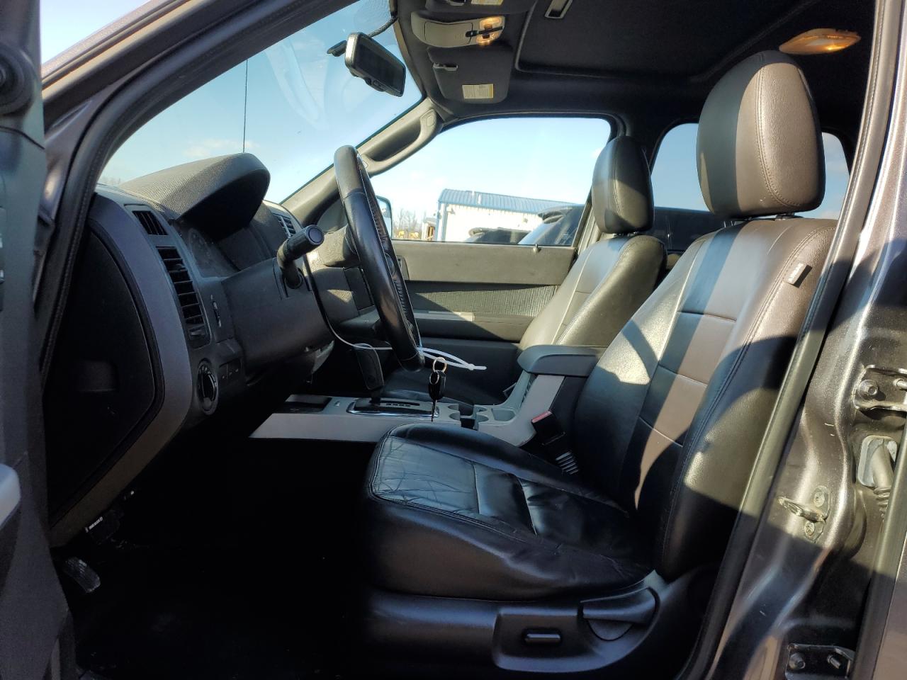 2011 Ford Escape - Image 7