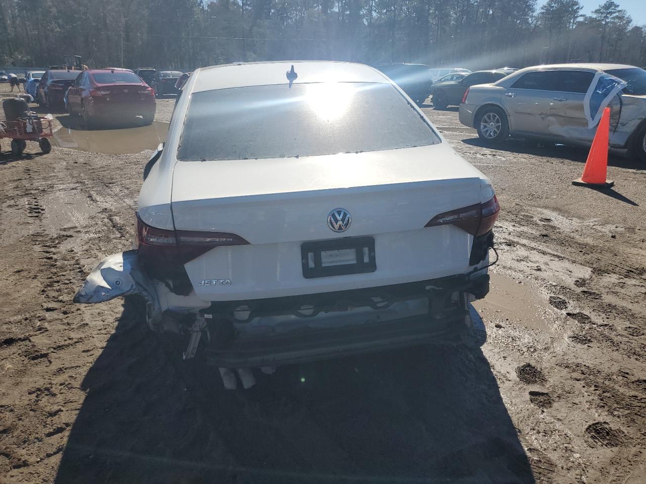 2021 Volkswagen Jetta - Image 6